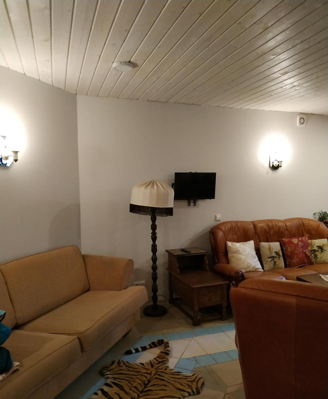 Homestay Roja วิลนีอุส ภายนอก รูปภาพ